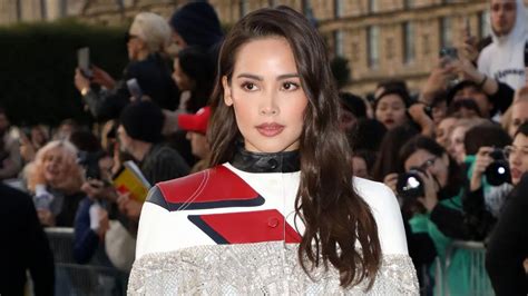 Yaya Urassaya Sperbund Thai Dramas List: The Crown Princess .
